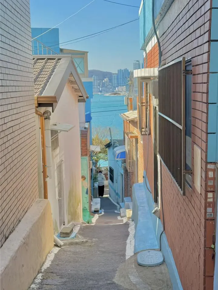 HUINNYEOUL CULTURE VILLAGE – GÓC NHỎ "SANTORINI" LÃNG MẠN ĐẾN TẬN CÙNG TẠI BUSAN 🌊🏠