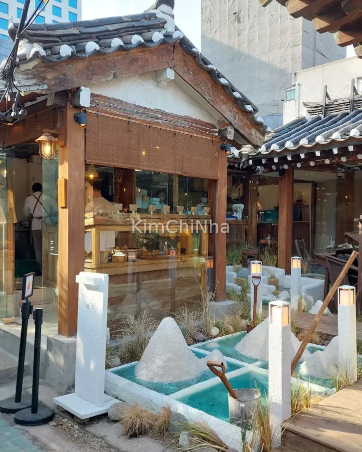 Review Soha Salt Pond - Bạn đã từng ghé đến "hồ muối" này ở Seoul chưa?
