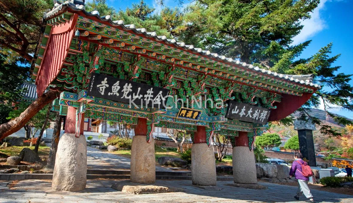 Beomeosa – Phạm Ngư Tự, viên ngọc Phật giáo giữa lòng Busan