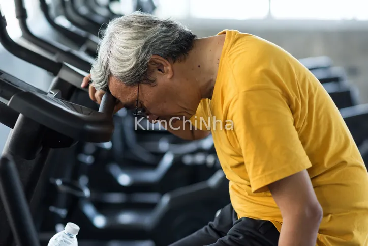 Không nên coi thường các dấu hiệu nhẹ — Đột quỵ và nhồi máu cơ tim có thể khởi phát rất nhẹ nhàng