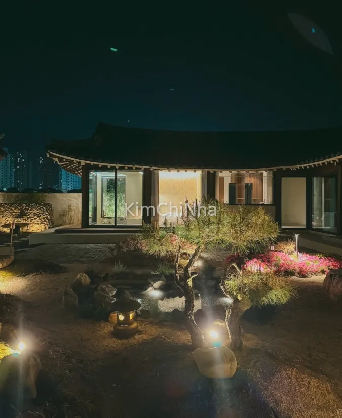 Hoyeondam: Một chiếc Hanok retreat tĩnh lặng giữa rừng núi Chuncheon