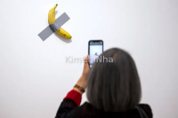 Khi robot vẽ bừa còn bán được giá hơn tranh của con người!