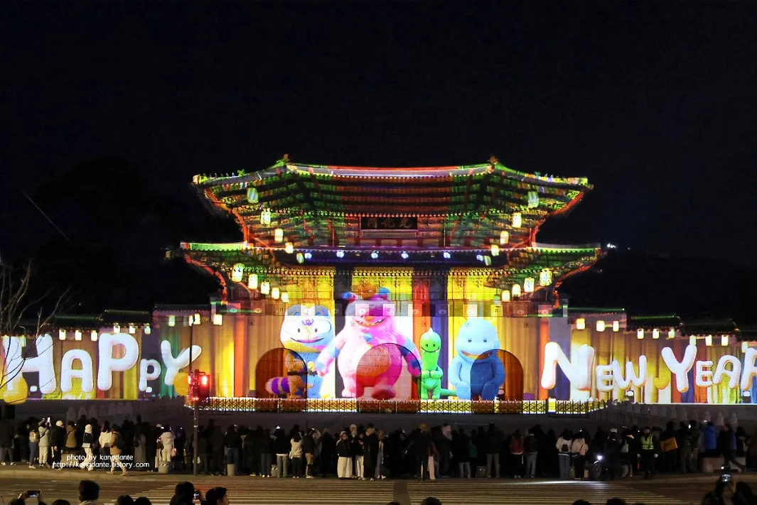 Tọa độ đón năm mới ở Hàn tại Gwanghwamun: Khi cả Seoul cùng đếm ngược khắc giao thừa
