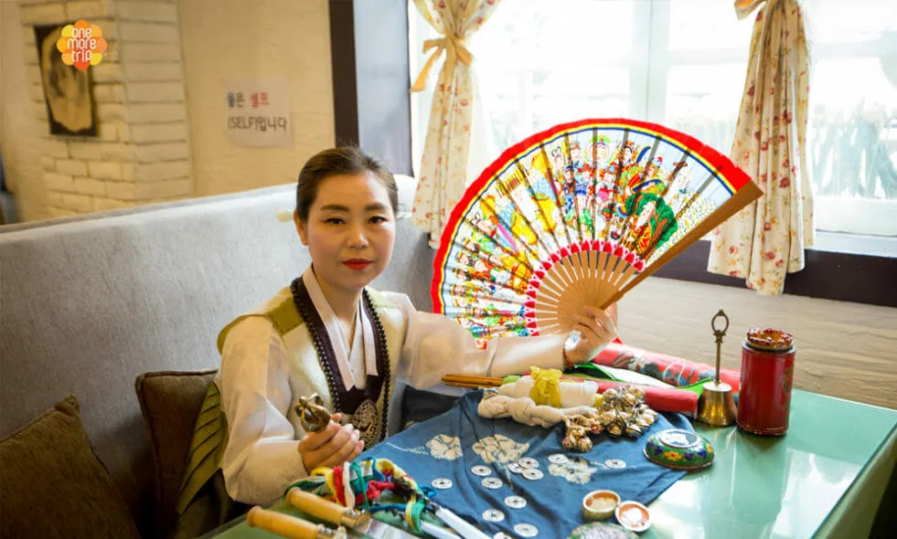 Tọa độ cầu duyên và giải hạn, gieo quẻ đầu năm ở Seoul mà người dân hay đi