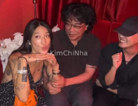 Yoo Ah In lộ diện sau án treo vì ma túy: Tươi cười bên đạo diễn Bong Joon Ho