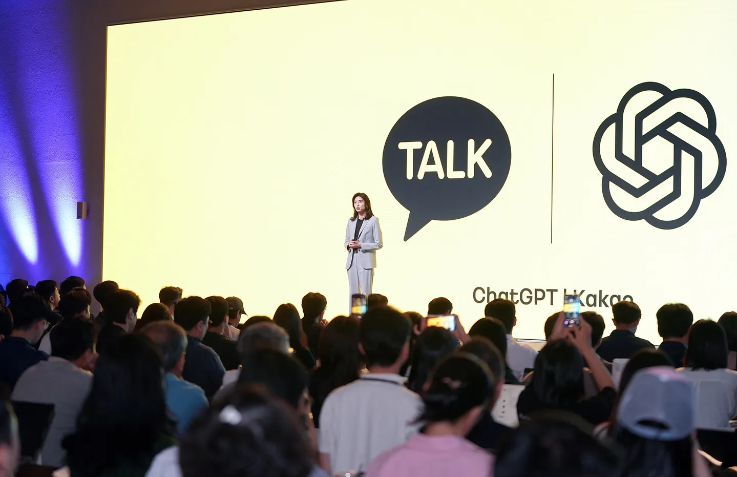 Doanh thu Kakao đạt kỷ lục nhờ quảng cáo phục hồi và redesign gây tranh cãi của KakaoTalk