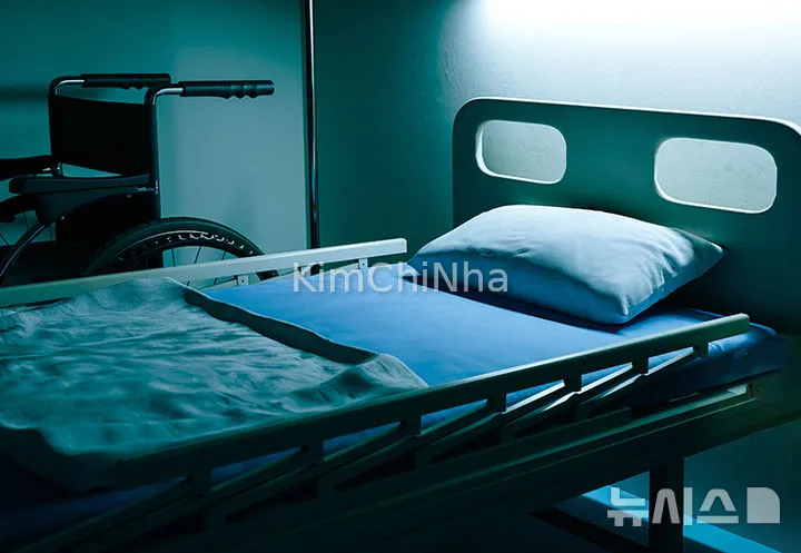 Thiếu bệnh viện chỉ định và thông dịch viên chuyên môn khiến lao động nhập cư không được điều trị kịp thời