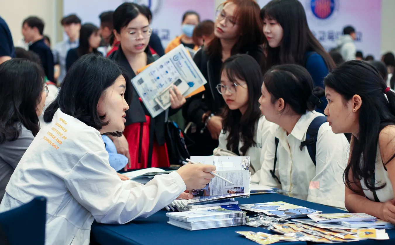 Hàn Quốc siết chặt quy định đối với du học sinh: Những thay đổi quan trọng từ năm 2025