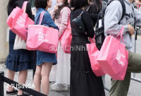 Vì sao các nền tảng thời trang Hàn Quốc chọn “Indie Beauty” thay vì sản phẩm của tập đoàn lớn?
