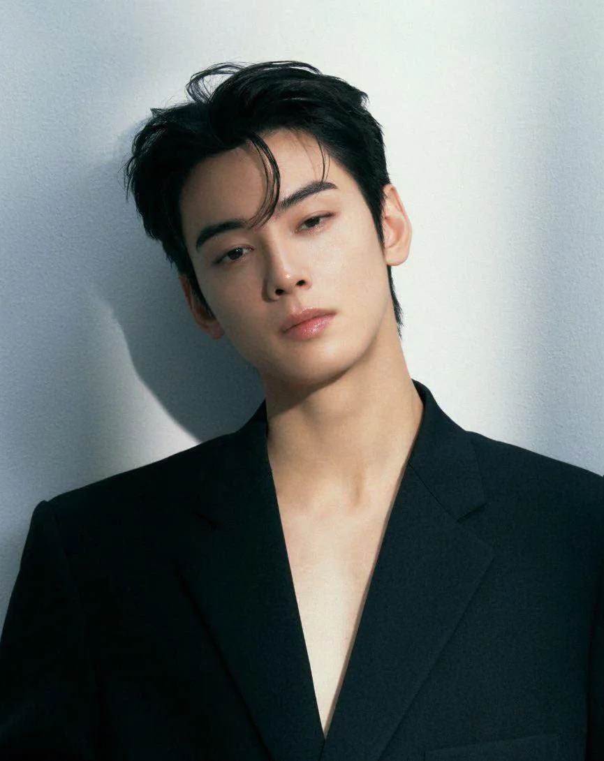 CÚ SỐC K-BIZ: "NAM THẦN" CHA EUN WOO BỊ KẾT LUẬN TRỐN THUẾ KỶ LỤC 18,5 TỶ WON!!