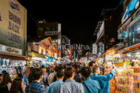 Hongdae by Night : Khám Phá Khu Phố Nghệ Thuật, Âm Nhạc & Thời Trang Sôi Động Nhất Seoul