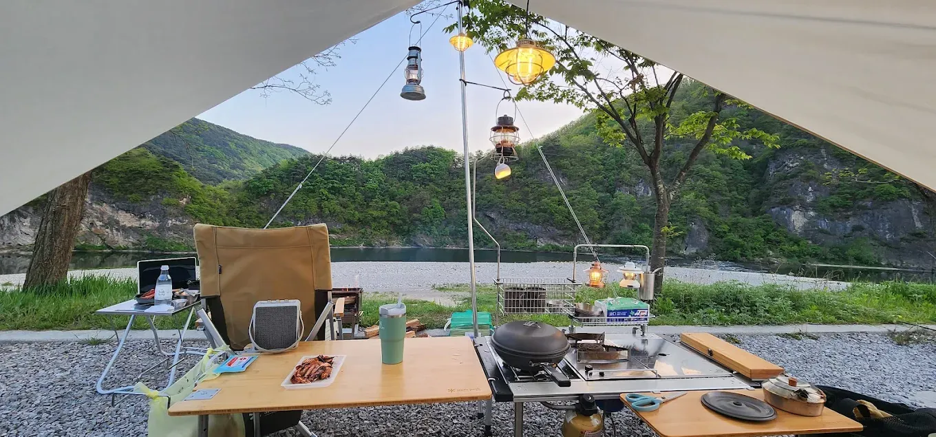 Địa điểm cắm trại bên sông ở Gangwon, chill đúng kiểu “trốn deadline”