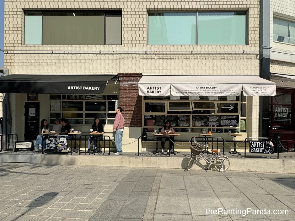 아티스트 베이커리 (Artist Bakery) – Điểm đến không thể bỏ lỡ tại Seoul