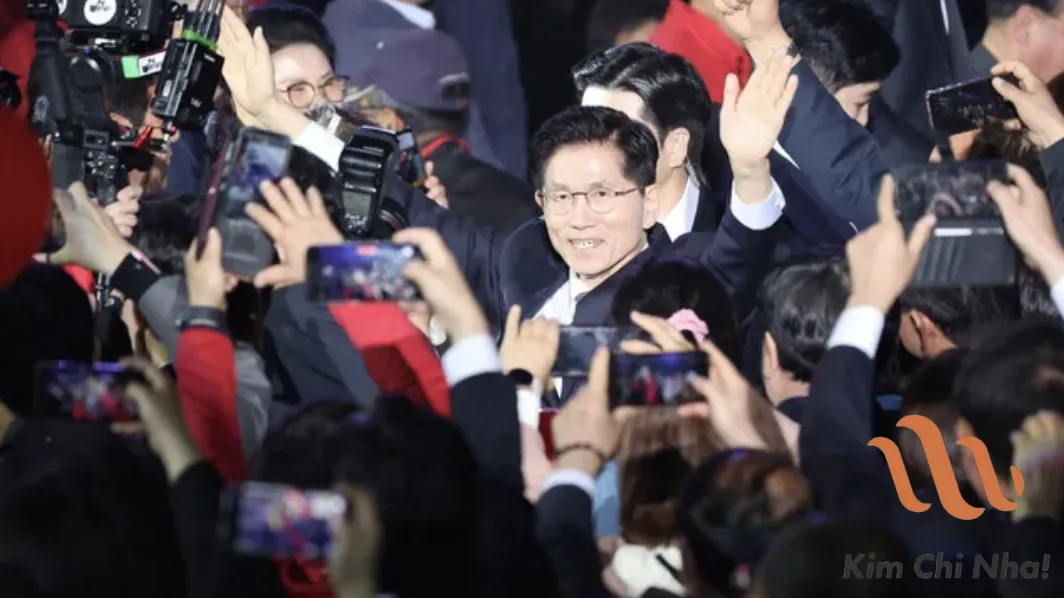 Kim Moon-soo được bầu làm ứng cử viên tổng thống của đảng Quyền lực Nhân dân… Tỷ lệ phiếu bầu đạt 56,53%