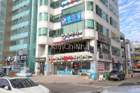 "Quán Ruột" Của Dân Busan Ăn Sashimi Tươi Rói, Ngắm Trọn Cầu Gwangan Mà Không Sợ Bị "Chặt Chém"