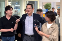 Tại sao con trai Chủ tịch Samsung đi lính lâu hơn bình thường?