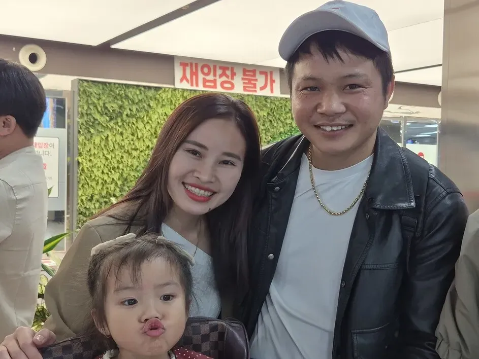 Lao động Việt tại Jeju xúc động đoàn tụ gia đình sau nhiều năm xa cách