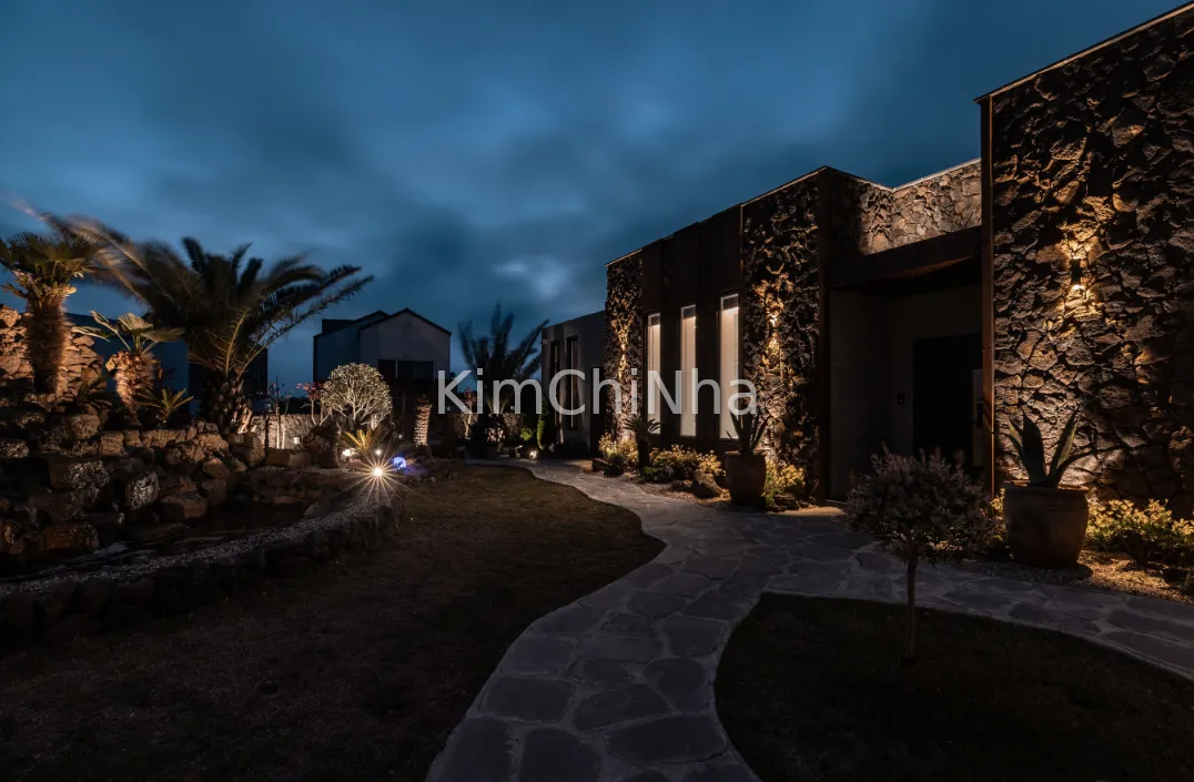 stonehawaii: Chỗ nghỉ vừa mang vibe Hawaii vừa đậm chất Hàn tại villa đầy nắng ở đảo Ngọc