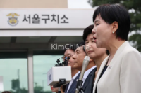 Bộ Tư pháp Hàn Quốc thay giám thị trại giam Seoul giữa nghi vấn “ưu đãi đặc biệt” dành cho cựu Tổng thống Yoon Suk-yeol