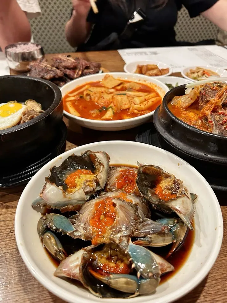 Mangwon Market: Thiên đường hải sản và ẩm thực Local "ngon - bổ - rẻ" giữa lòng Seoul 🦀🍤