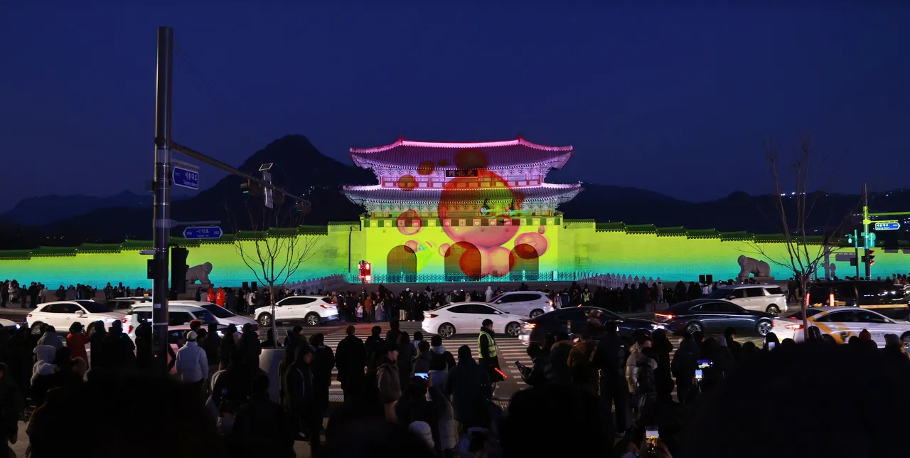 Tọa độ đón năm mới ở Hàn tại Gwanghwamun: Khi cả Seoul cùng đếm ngược khắc giao thừa