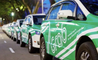 Trải nghiệm bị tài xế grab ô tô bắt xuống xe giữa phố khi trời mưa